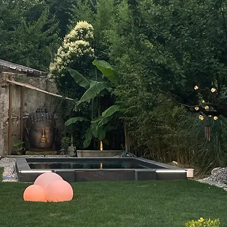 Delax - Adults Only Bed and breakfast